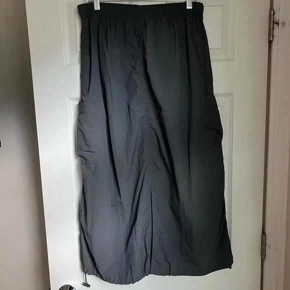 Gray Cargo Maxi Skirt - Picture 7 of 7